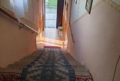 Casă cu 3 camere în Retiș