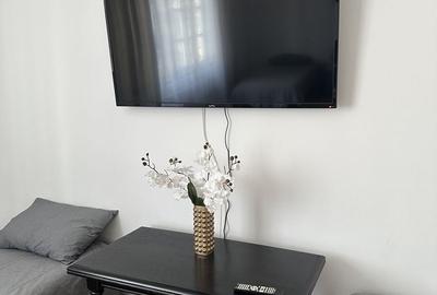 Casă cu 4 camere cu Teren 150 Mp în Central