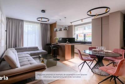 Apartament cu 4 camere decomandat în Central