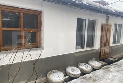 Casă individuală cu 3 camere cu Canalizare în Exterior Vest
