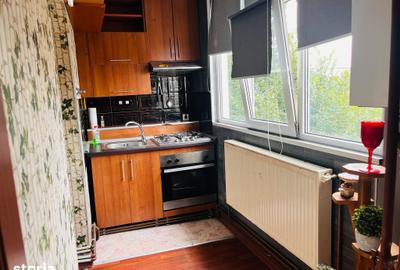 Apartament cu 2 camere în 1 Mai