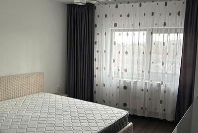 Apartament cu 3 camere decomandat în Tătărași