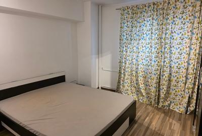 Apartament cu 3 camere semidecomandat în Berceni - 7