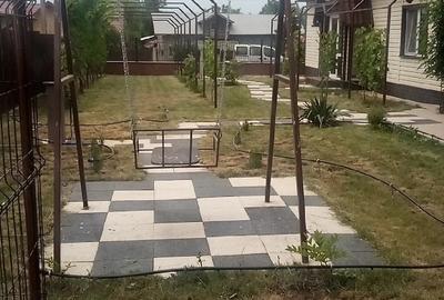Casă cu Teren 2600 Mp în Colceag