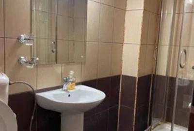 Garsonieră decomandată în Brâncoveanu