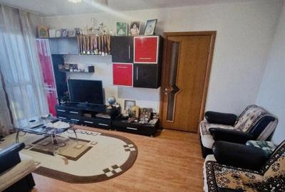 Apartament cu 2 camere semidecomandat în Drumul Taberei