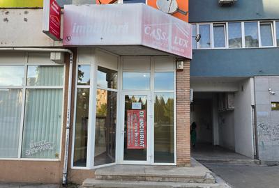 Spațiu comercial, de 30 mp, în Ultracentral