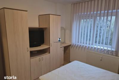 Apartament cu 2 camere semidecomandat în Berceni