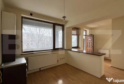 Apartament cu 4 camere decomandat în Brazda lui Novac - 2