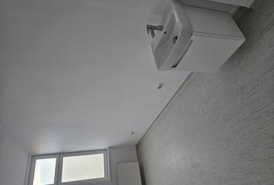 Spațiu comercial, de 500 mp, în Central - 3