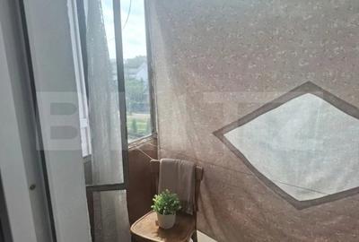 Apartament cu 2 camere semidecomandat în Micro 5