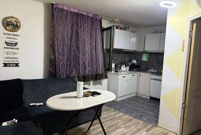 Casă cu 4 camere cu Teren 470 Mp în Central