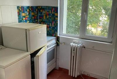 Apartament cu 2 camere semidecomandat în Tipografilor