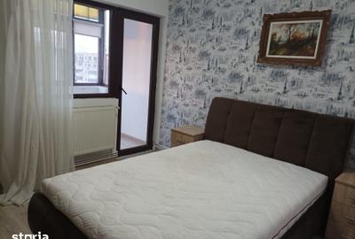 Apartament cu 2 camere decomandat în Podu Roș