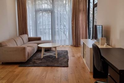 Apartament cu 3 camere decomandat în Aviației