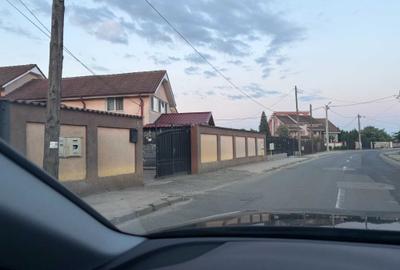 Casă cu 2 camere cu Teren 150 Mp în Central - 2