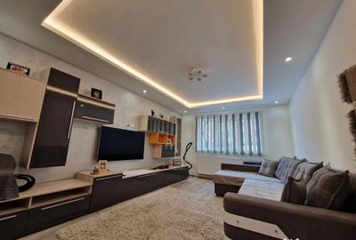Apartament cu 2 camere decomandat în Hotvon