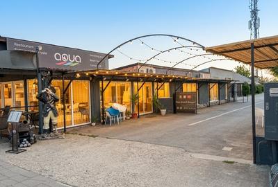 Spațiu comercial, de 998 mp, în Ghermănești