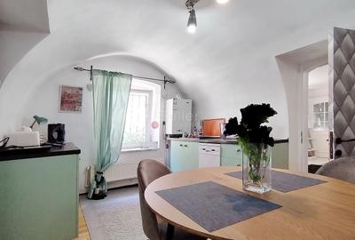 Apartament cu 2 camere, mobilat în Centrul Istoric - 2
