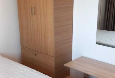 Apartament cu 3 camere decomandat în Exterior Vest