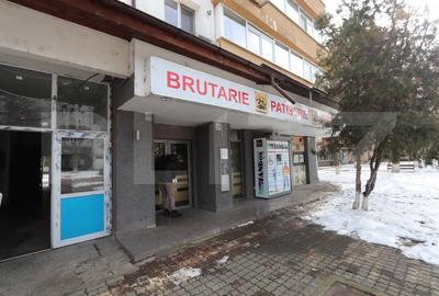 Spațiu comercial, de 96 mp, în Titu