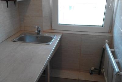 Garsonieră semidecomandată în Giurgiului