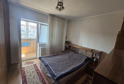 Apartament cu 2 camere semidecomandat în Obor