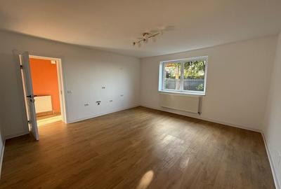 Apartament cu 2 camere decomandat în Centrul Istoric
