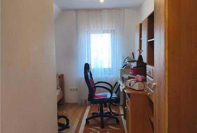 Casă individuală cu 4 camere cu Canalizare în Cristești - 25