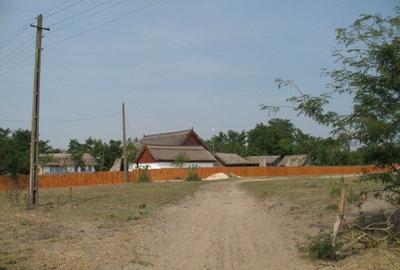 Casă cu 7 camere cu Garaj în Letea - 5