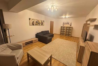 Apartament cu 2 camere semidecomandat, mobilat în Politehnica