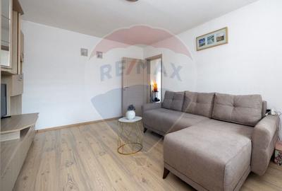 Apartament cu 2 camere decomandat, mobilat în Florilor - 3