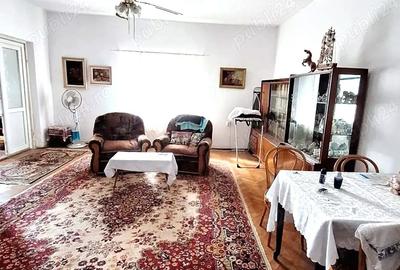 Apartament cu 2 camere decomandat în Piața Centrală - 8