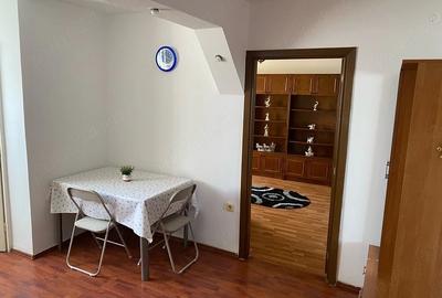 Apartament cu 2 camere decomandat în Central - 3