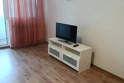 Garsonieră semidecomandată în Titan