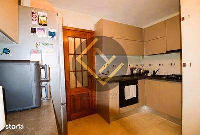 Apartament cu 3 camere decomandat în Central - 4