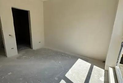 Apartament cu 2 camere decomandat în Theodor Pallady