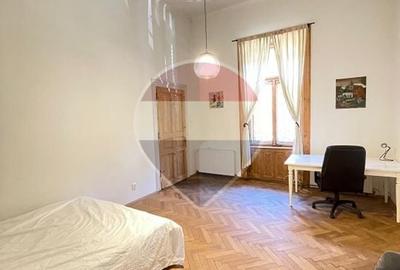 Apartament cu 3 camere decomandat, mobilat în Central - 3