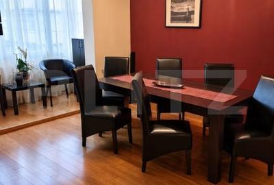 Apartament cu 4 camere decomandat în Central