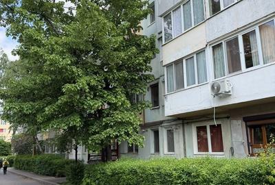 Garsonieră semidecomandată în Florilor - 2