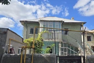 Casă cu 4 camere cu Teren 160 Mp în ICIL