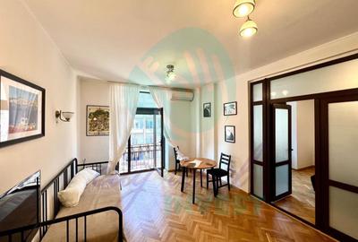 Apartament cu 2 camere decomandat, mobilat în Victoriei
