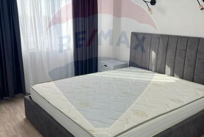 Apartament cu 4 camere în Polivalentă