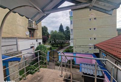 Spațiu comercial, de 75 mp, în Central - 7