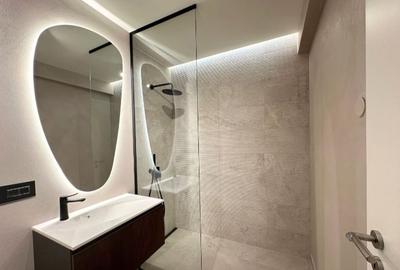 Apartament cu 21 camere decomandat în Tractorul - 13