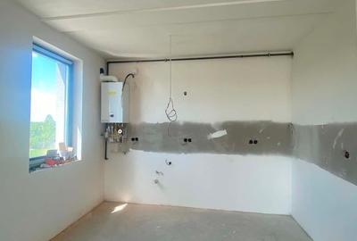 Apartament cu 3 camere decomandat în Burdea - 3