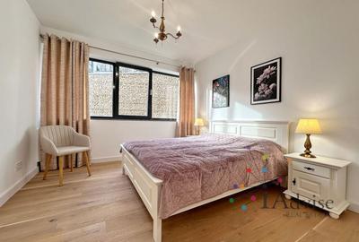 Apartament cu 3 camere decomandat, mobilat în Drumul Poienii
