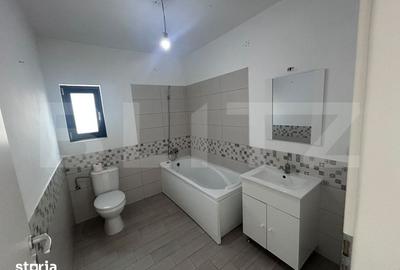 Casă cu 4 camere cu Teren 368 Mp în Malu Mare