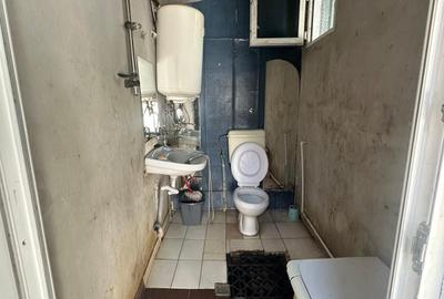 Casă cu 3 camere în Rahova