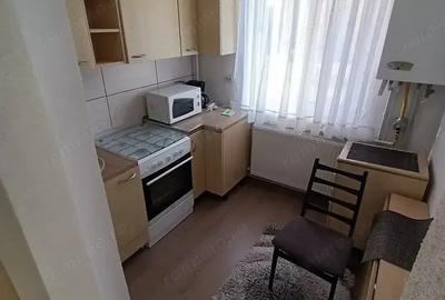 Apartament cu 2 camere decomandat în Micro III - 9
